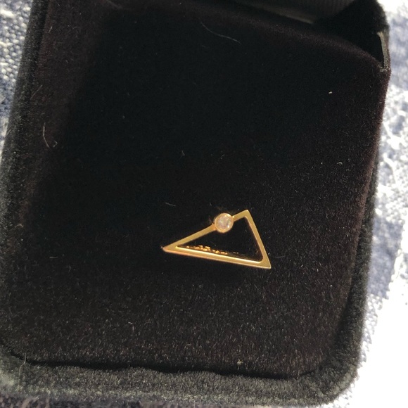 14k gold diamond tac pin triangle - Picture 2 of 5